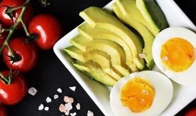 lose weight on the keto diet, what to eat and what not to eat